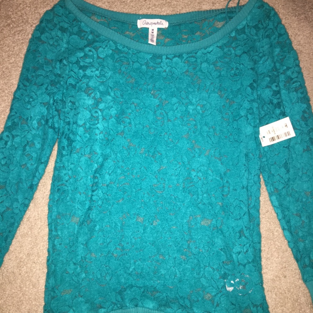 New Aeropostale tee